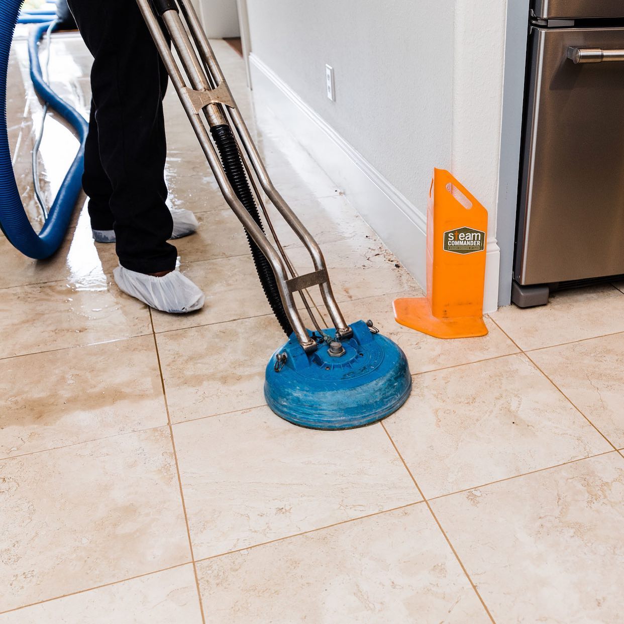 https://steamcommander.com/wp-content/uploads/2024/04/Professional-Tile-and-Grout-Cleaning-in-Houston-Texas.jpg
