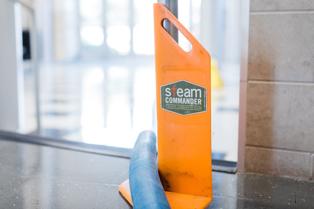 Steam Commander Commercial Carpet Cleaning in Houston